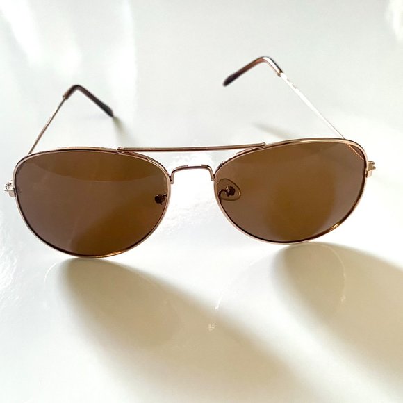 Brown Aviator Sunglasses - Picture 3 of 3